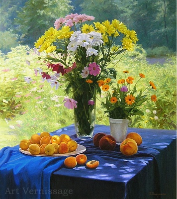 Натюрморт с абрикосами 2012 - картина Г.Кириченко
